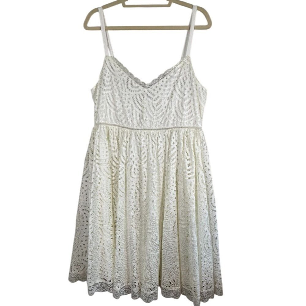 Torrid Floral Lace Tank Dress 1X White Bridal Eyelet Feminine Coquette Chic 80s